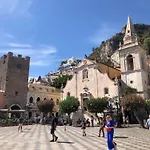 Locazione Turistica Ikebana